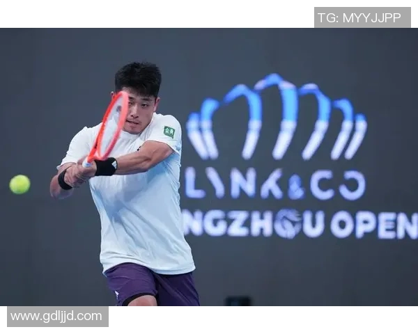 杭州网球队在邀请赛中以52分稳居积分榜首位争夺冠军希望高涨