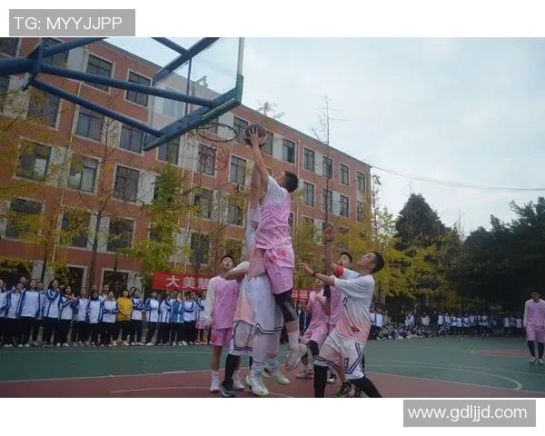 黄秀英的篮球人生探索与成长之路深度对话